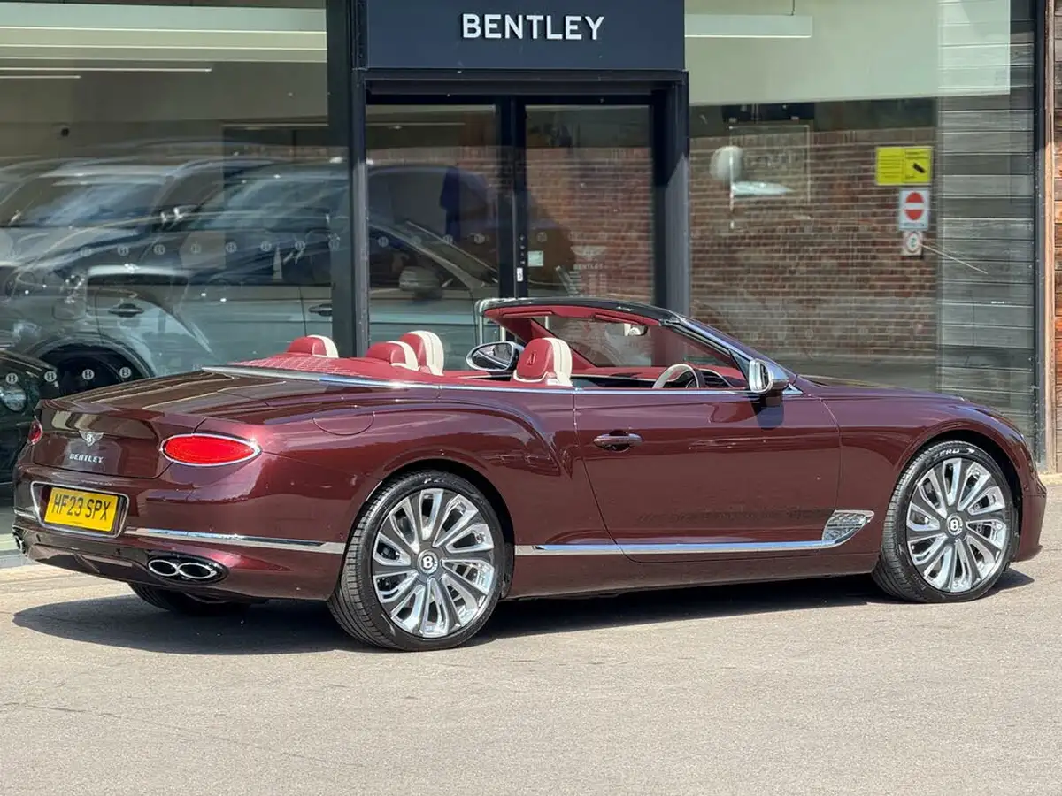 2023-bentley-continental-40-gt-v8-mulliner-convertible-big-10