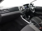 2022-volkswagen-polo-10-life-small-7