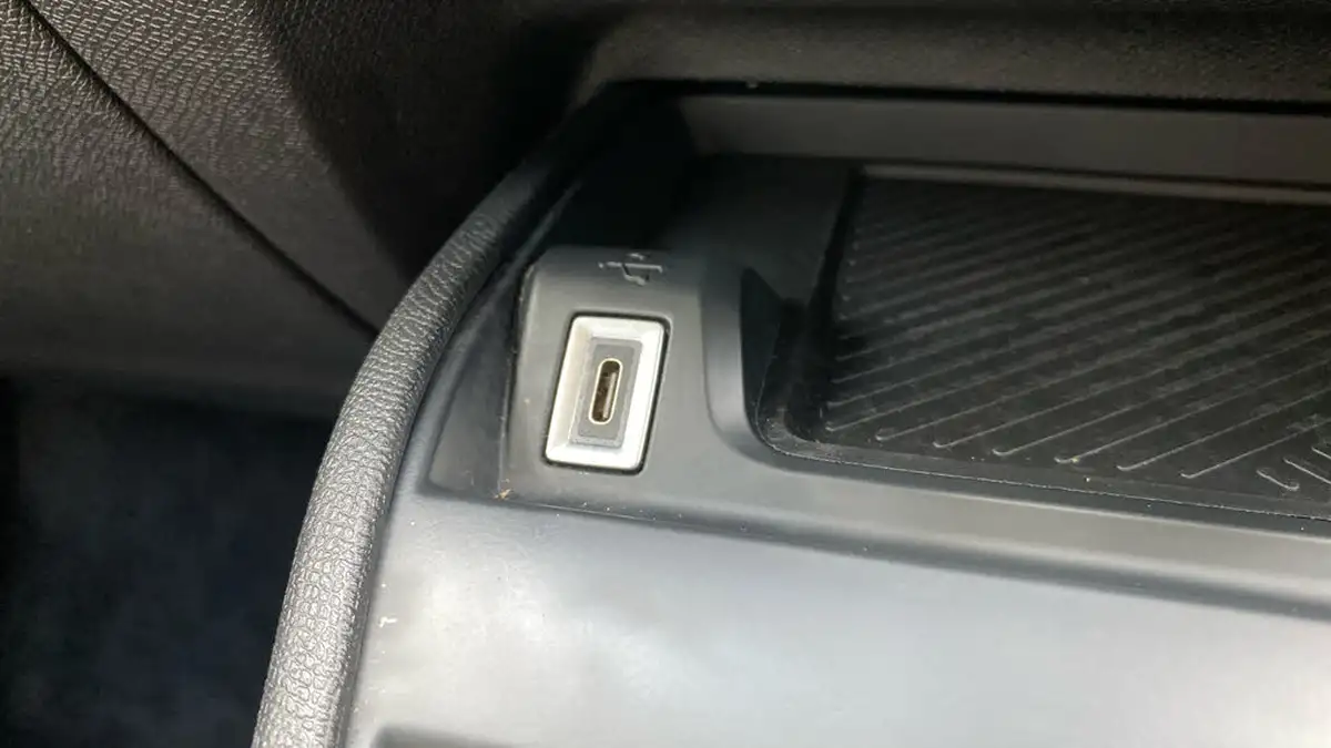 2024-citroen-c4-12-puretech-max-130ps-ss-eat8-big-53
