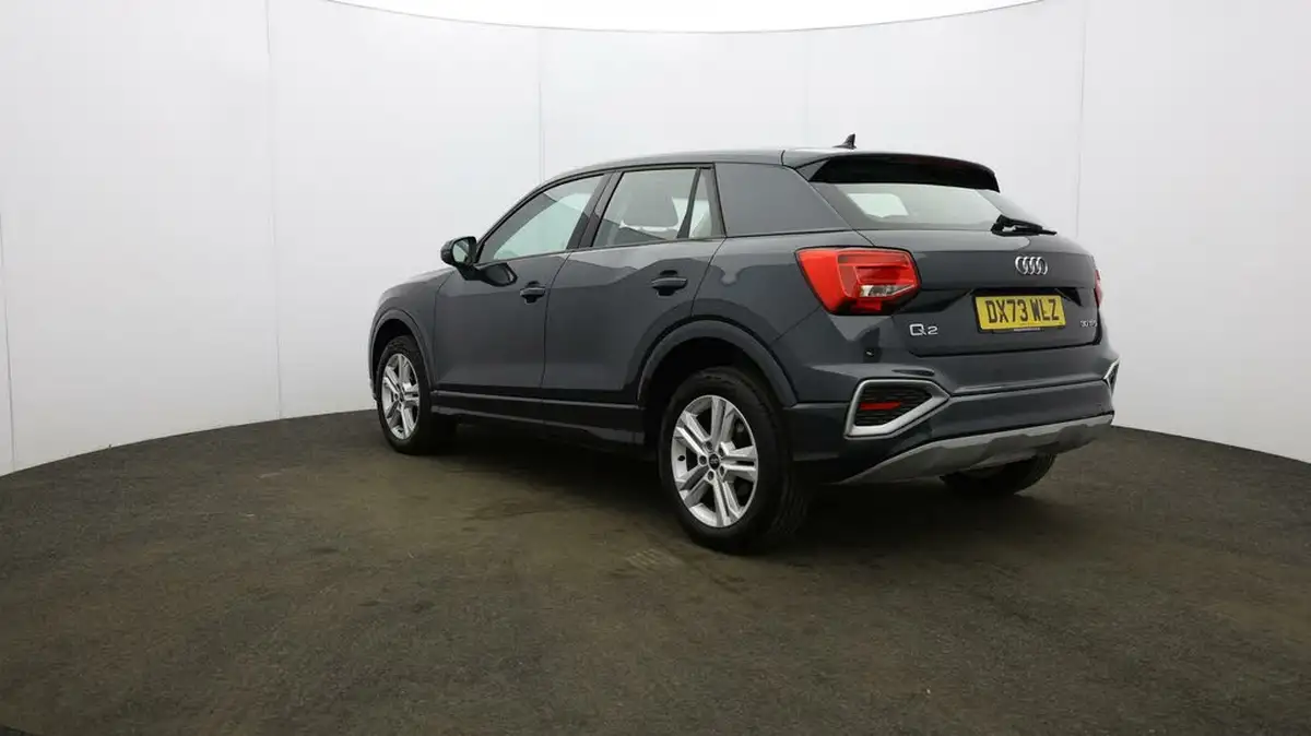 2023-audi-q2-10-30-tfsi-sport-big-47