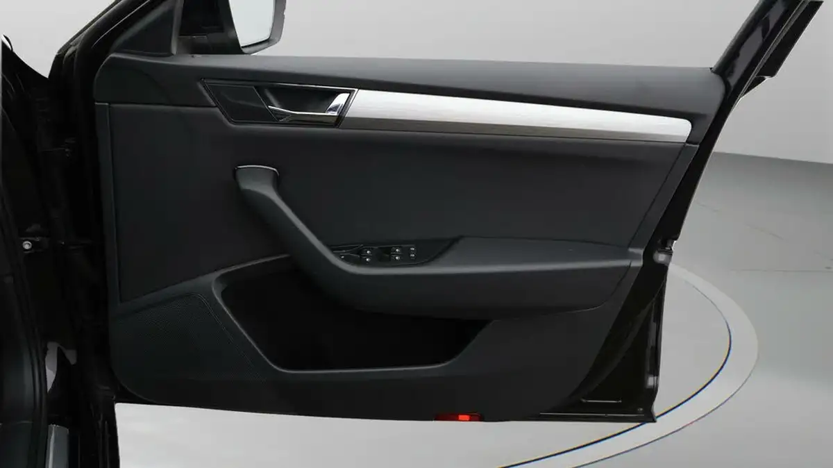 2021-skoda-superb-14-tsi-se-technology-156ps-estate-big-14