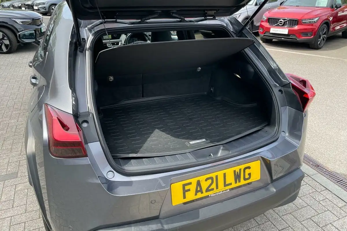 2021-lexus-ux-250h-20-ux-184bhp-without-navigation-big-19