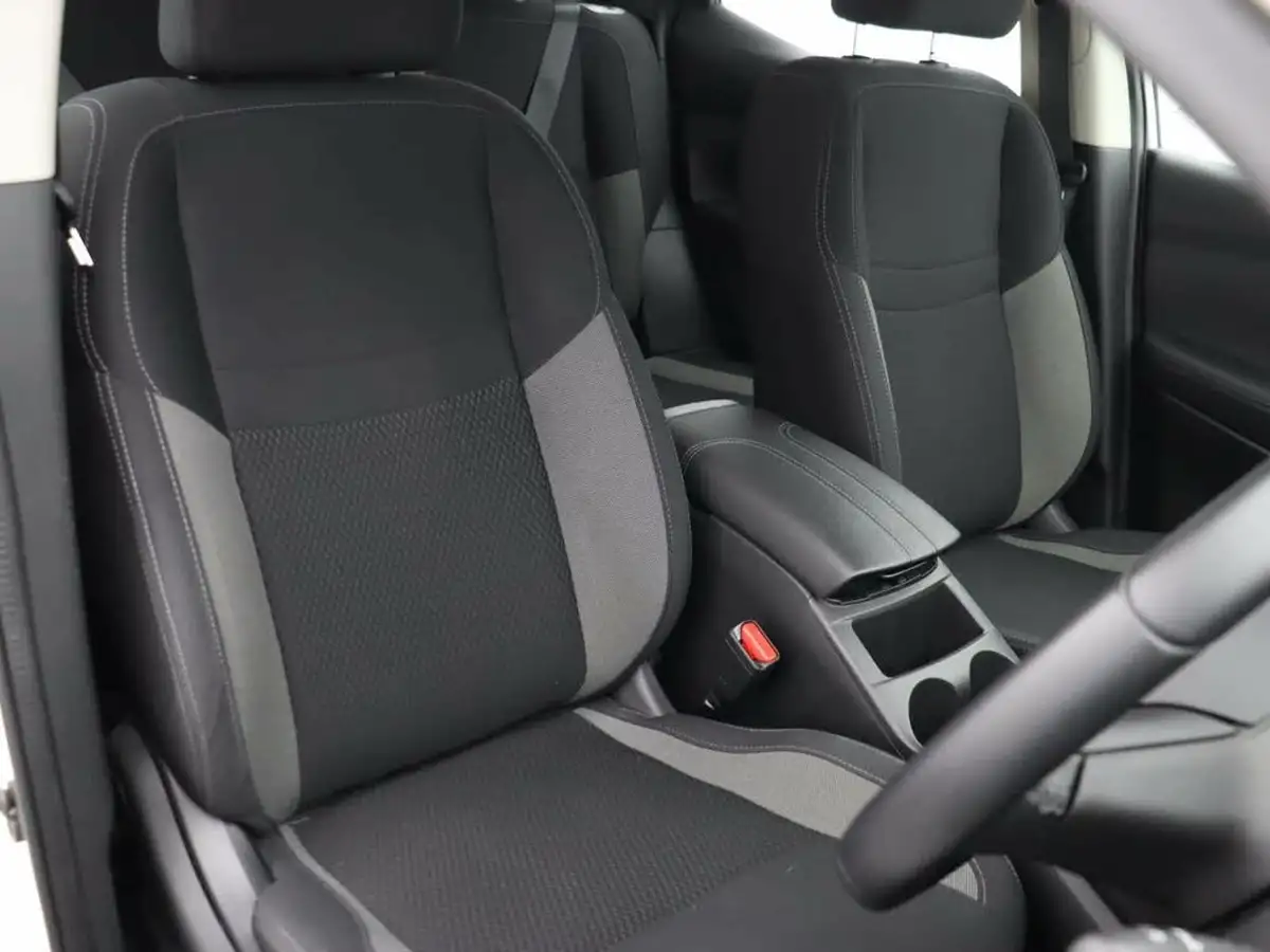 2021-nissan-qashqai-13-dig-t-acenta-premium-140ps-big-6