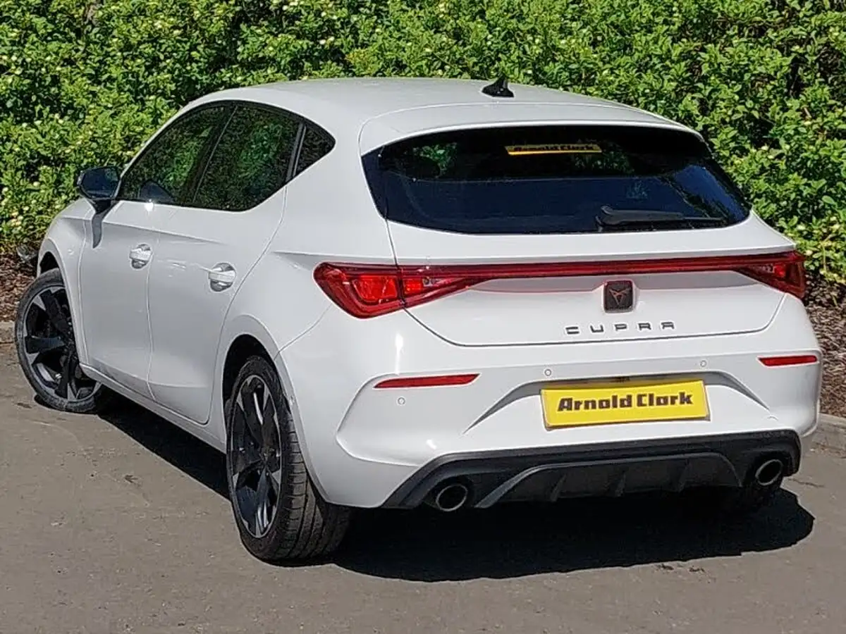 2023-cupra-leon-nf-20-tsi-vz1-big-1