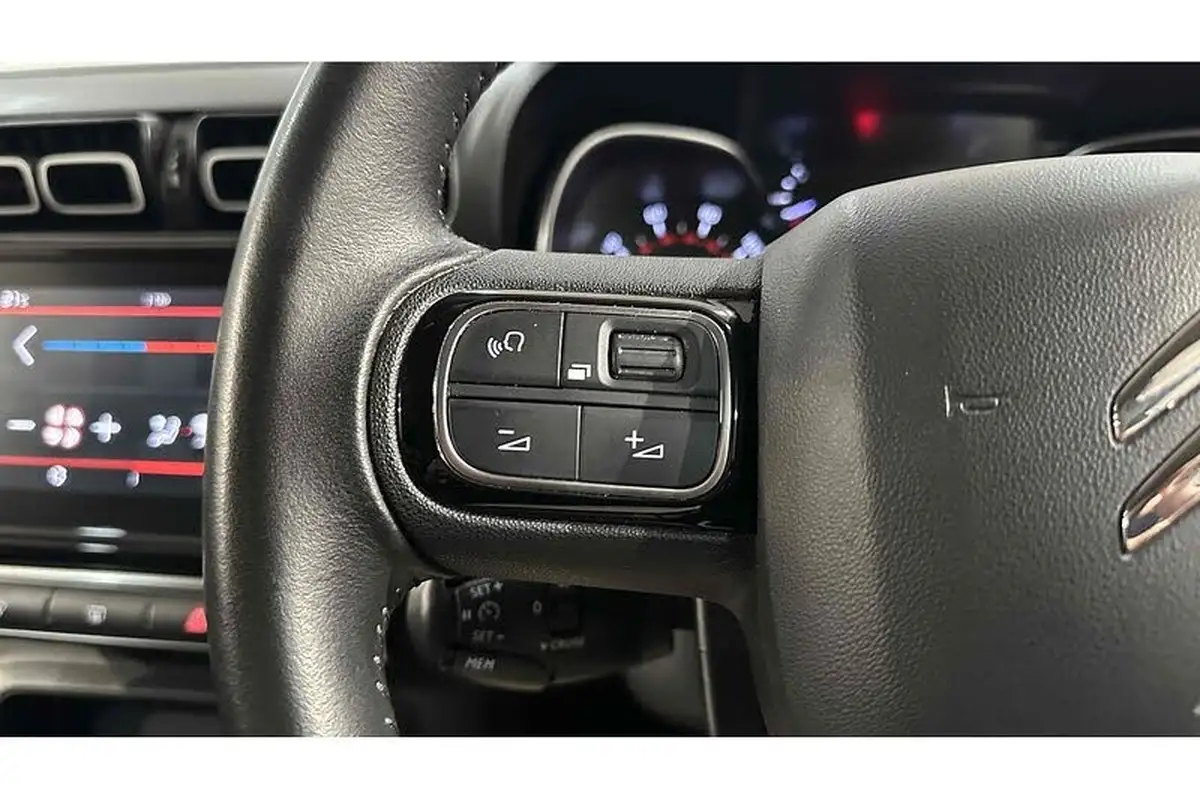 2020-citroen-c3-aircross-12-puretech-feel-110ps-ss-big-29