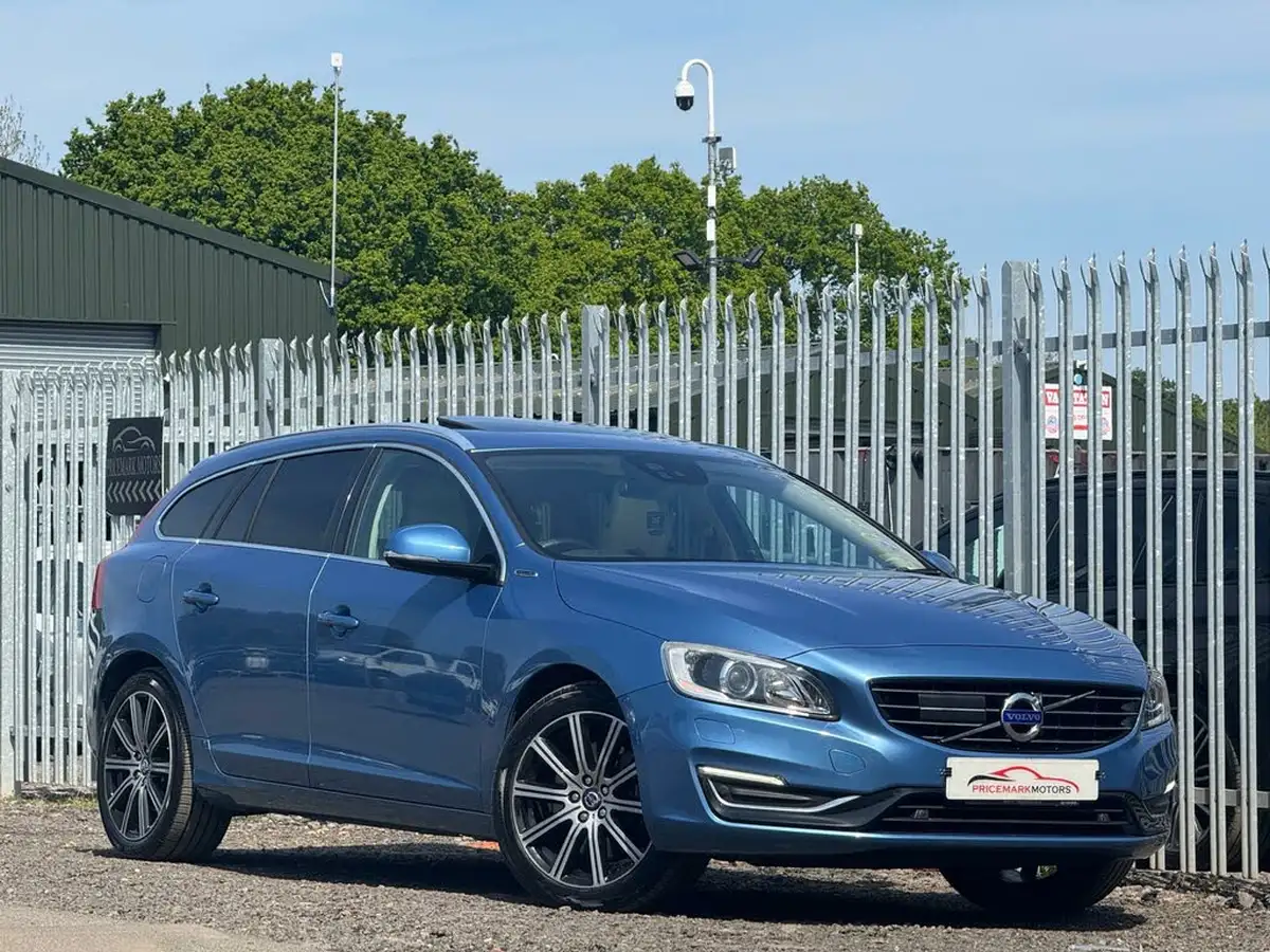 2014-volvo-v60-24td-d6-hybrid-big-1