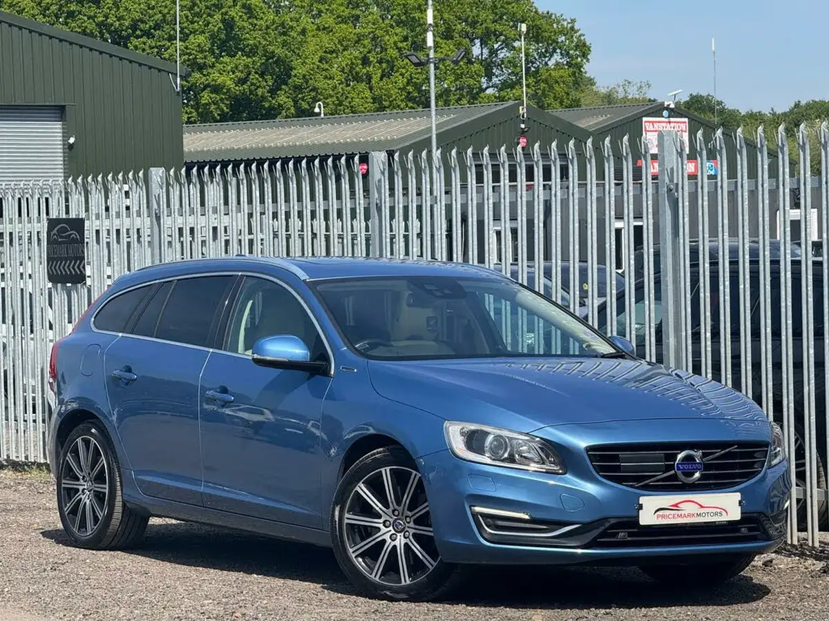 2014-volvo-v60-24td-d6-hybrid-big-49