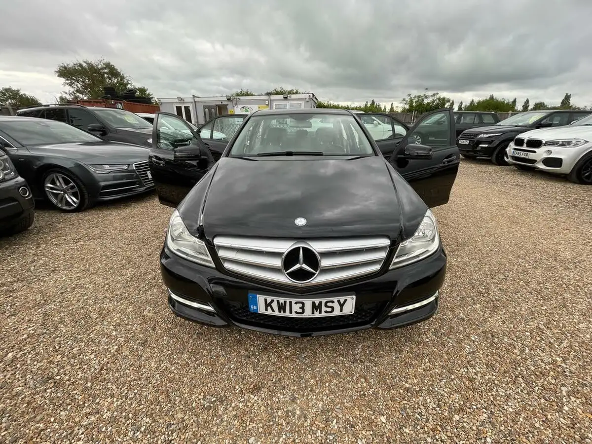 2013-mercedes-benz-c-class-21cdi-c220-cdi-executive-se-170bhp-saloon-4d-7g-tronic-plus-big-46