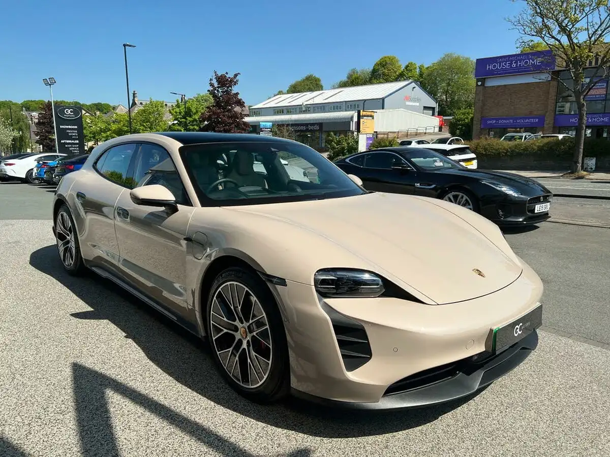 2023-porsche-taycan-e-4s-sport-turismo-530ps-big-7