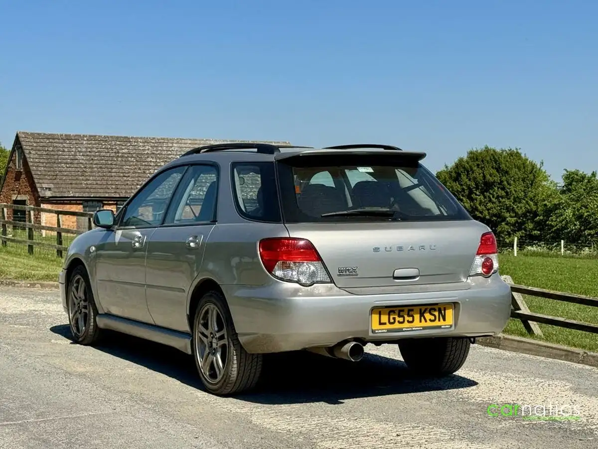 2005-subaru-impreza-20-wrx-hatchback-5d-big-4