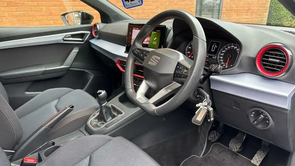 2022-seat-ibiza-10-tsi-fr-95ps-big-5