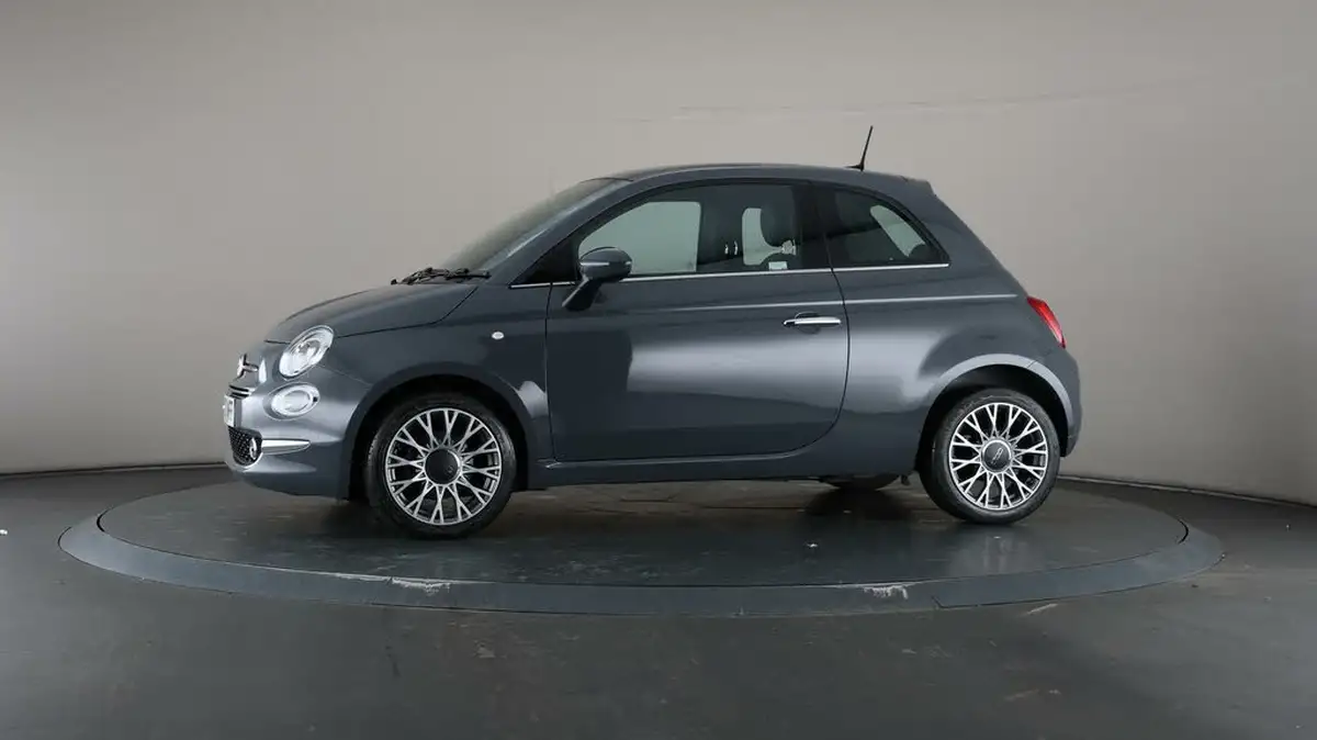 2020-fiat-500-10-star-big-31