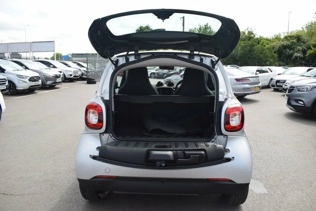 2017-smart-fortwo-10-prime-71bhp-premiumss-coupe-twinamic-big-17
