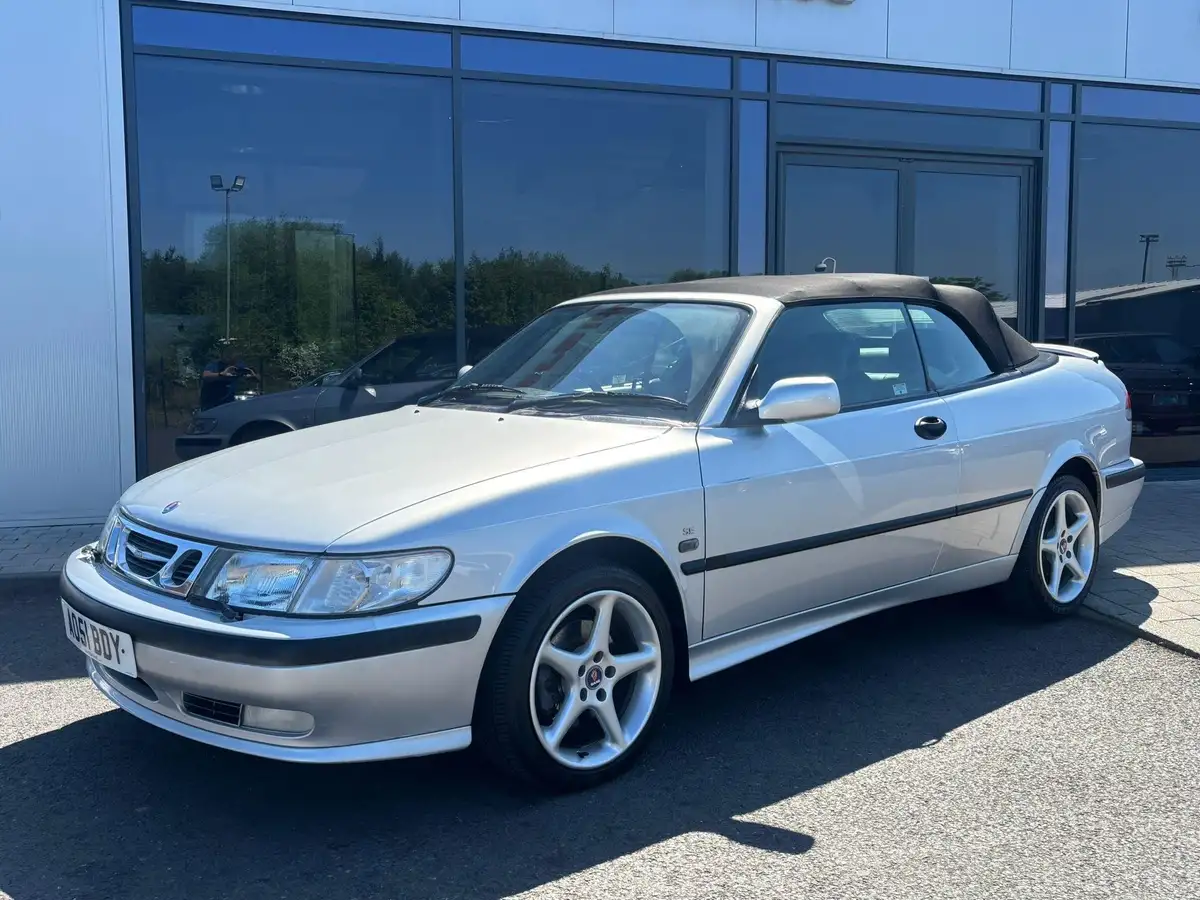 2001-saab-9-3-20-se-convertible-2d-auto-big-0