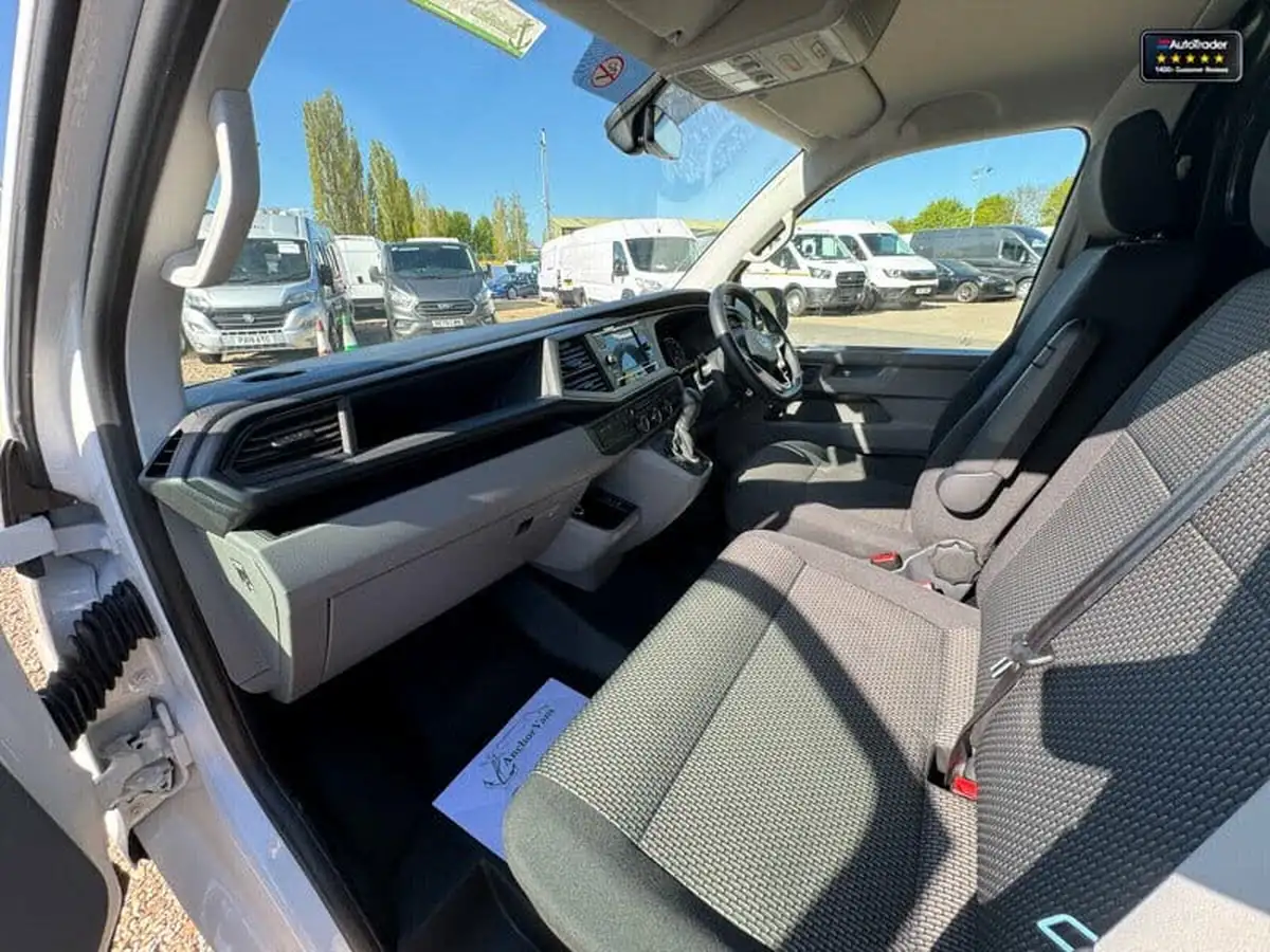 2022-volkswagen-transporter-20tdi-t28-highline-bmt-swb-150pseu6d-dsg-big-10