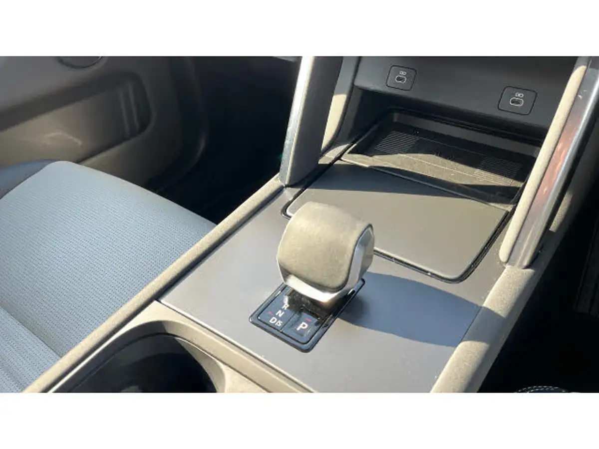 2024-land-rover-discovery-sport-20-d200-dynamic-se-big-12