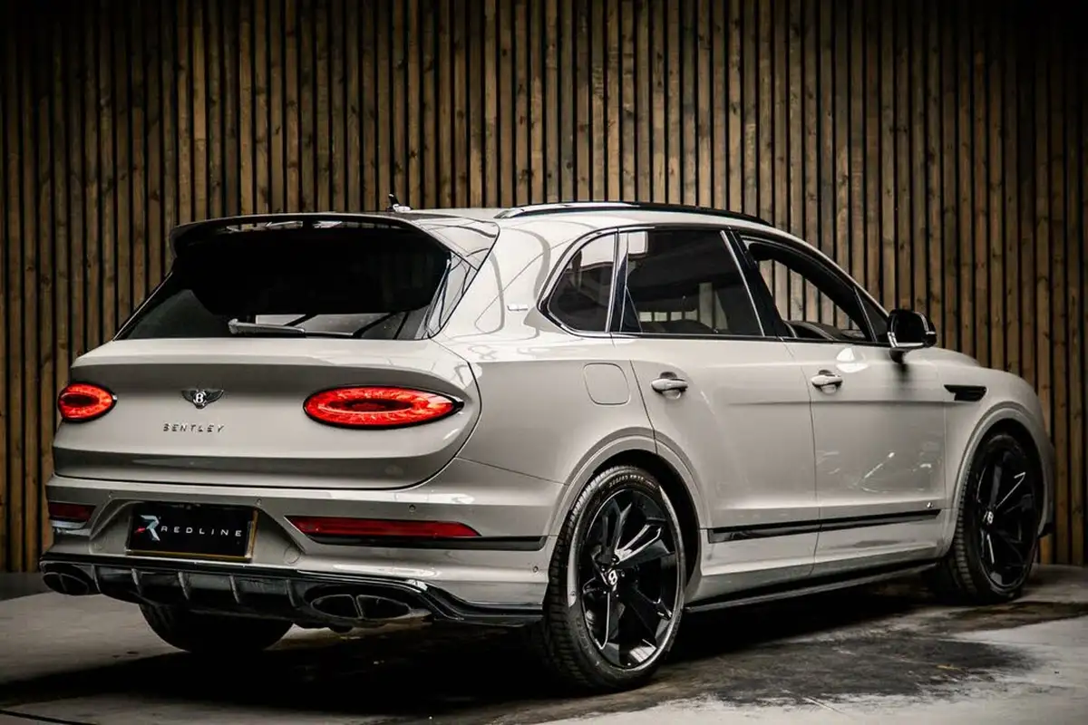 2021-bentley-bentayga-40-v8-big-2