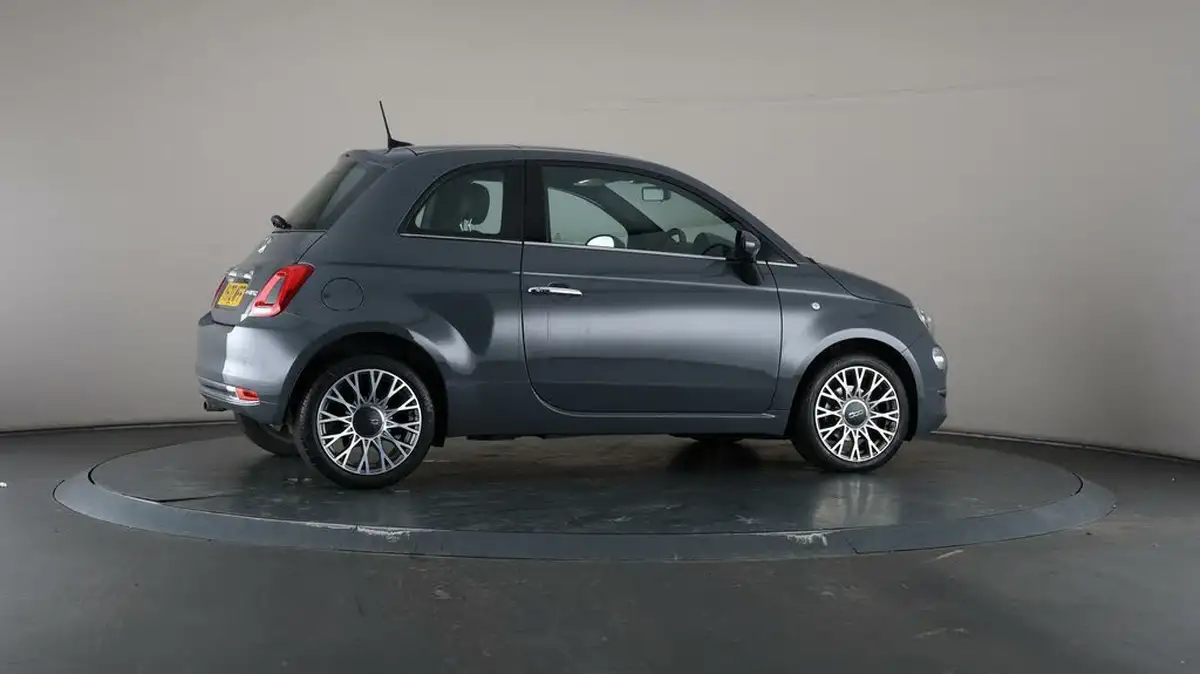 2020-fiat-500-10-star-big-55