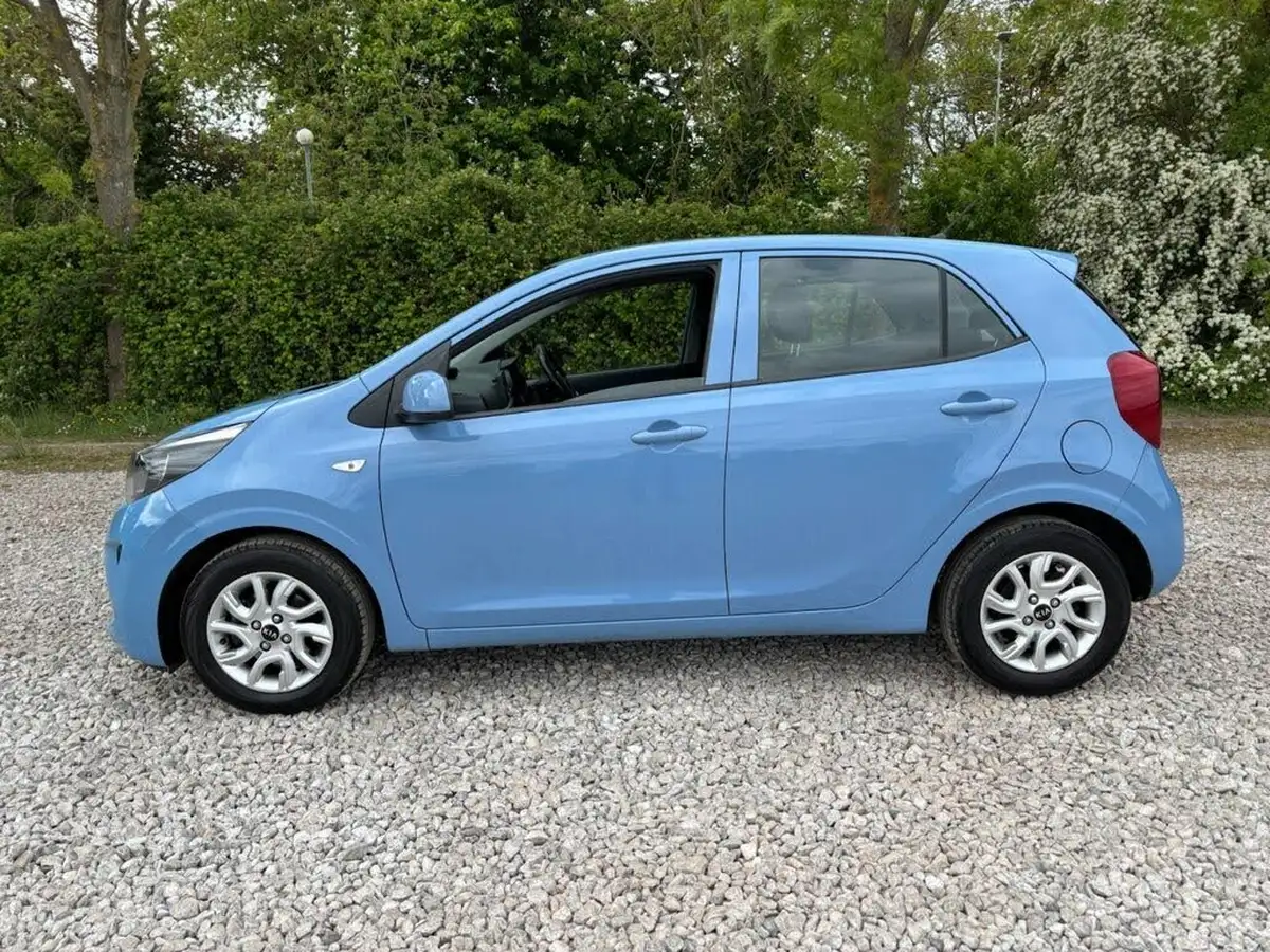 2017-kia-picanto-10-2-big-4