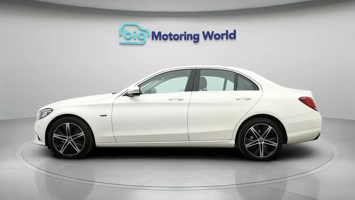 2021-mercedes-benz-c-class-20d-c300de-sport-edition-saloon-4d-big-3