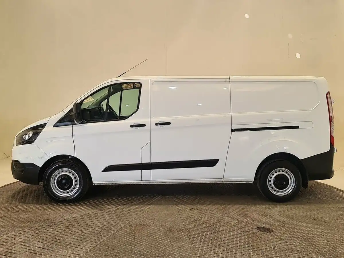2020-ford-transit-custom-20tdci-320-l2h1-leader-130pseu6dt-panel-van-big-3