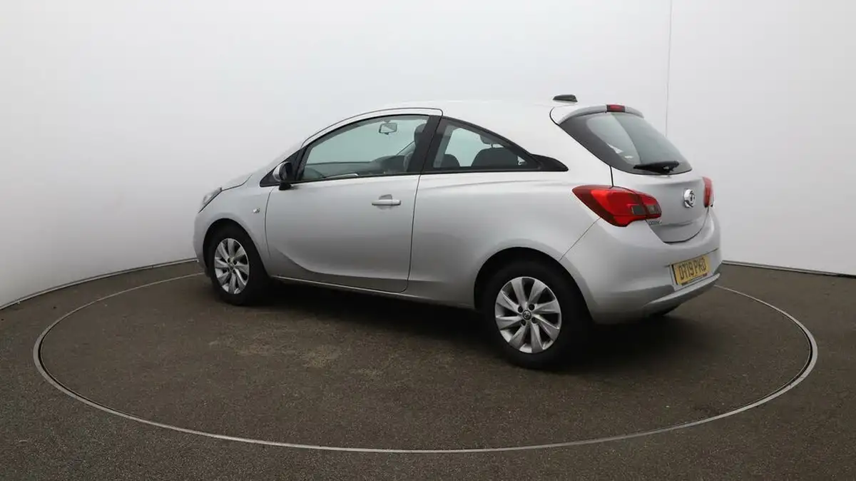 2019-vauxhall-corsa-14i-design-75ps-ecotec-3d-big-25