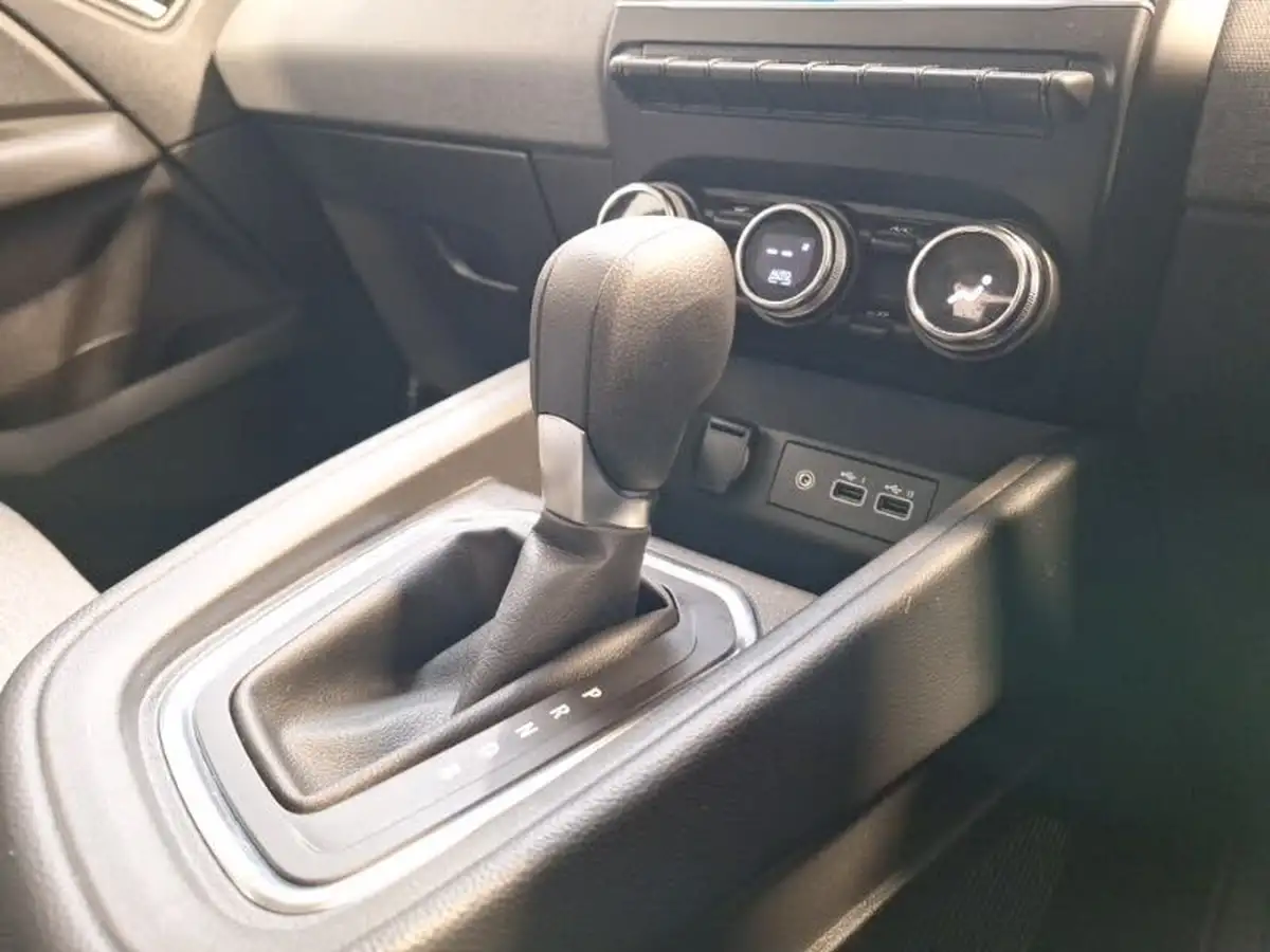 2024-renault-clio-16-evolution-big-10