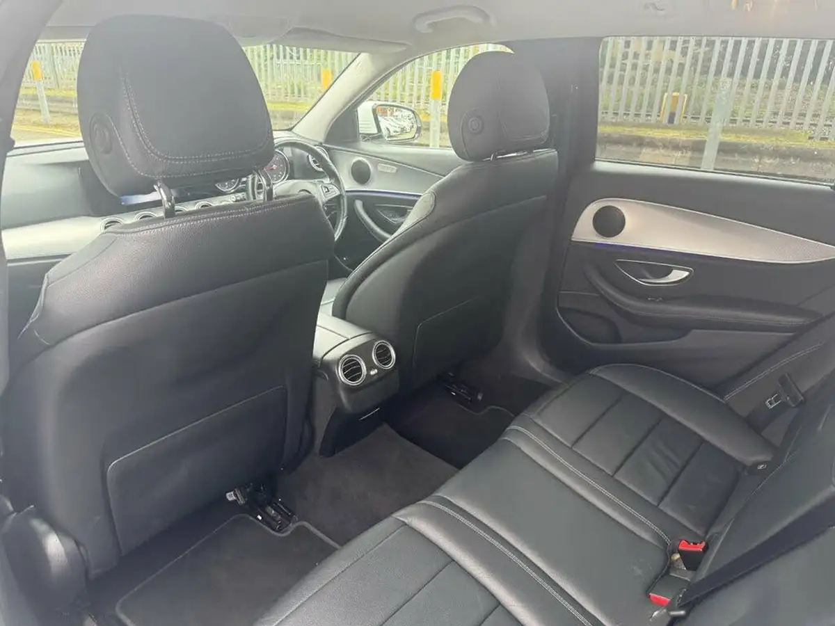 2017-mercedes-benz-e-class-20d-e220d-se-ss-estate-5d-big-28