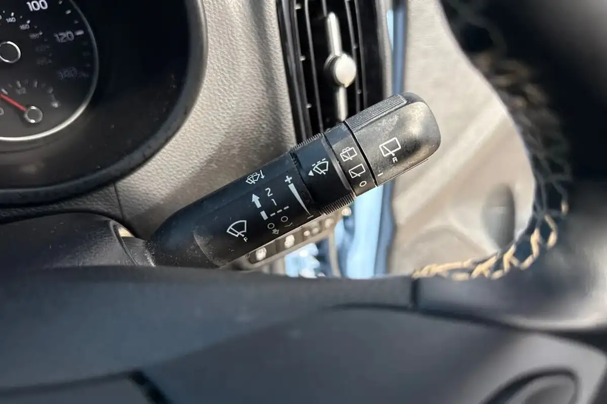 2021-kia-picanto-10-2-big-49
