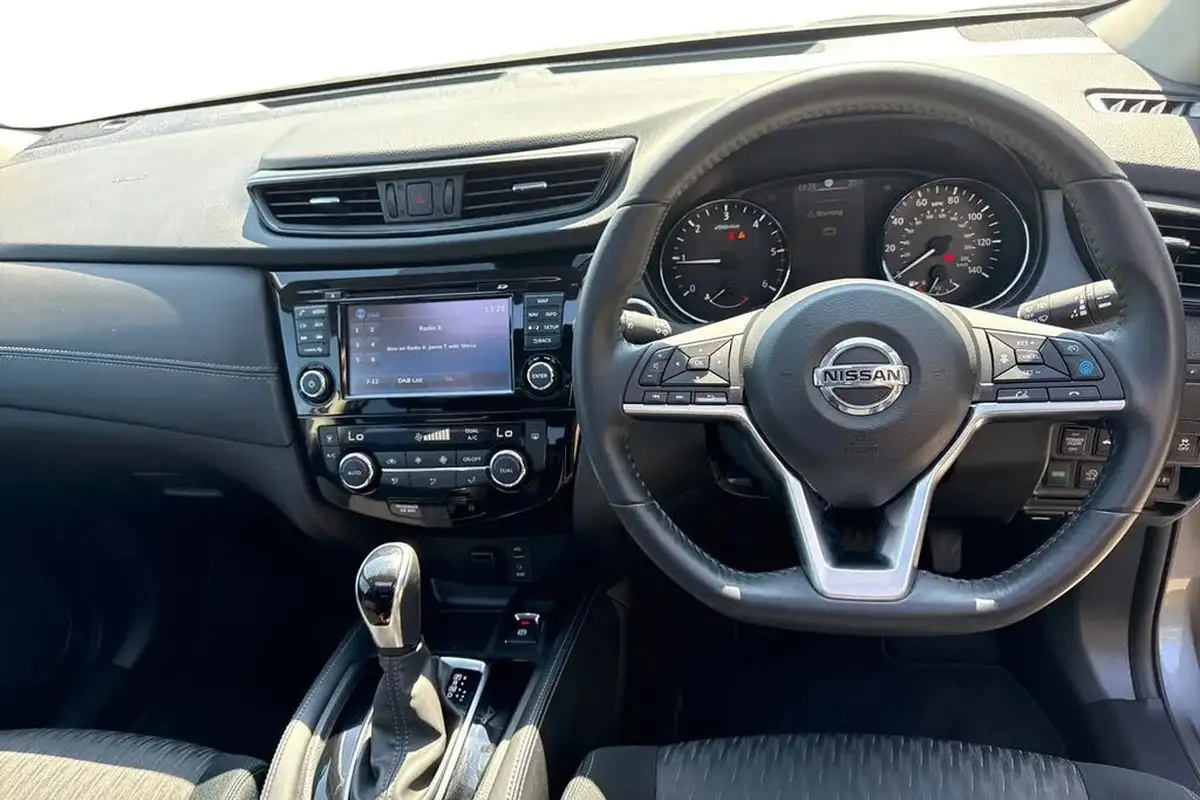 2021-nissan-x-trail-17dci-n-connecta-5-cvt-big-17