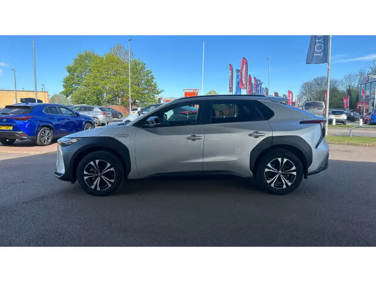 2024-toyota-bz4x-e-motion-201bhp-11kw-obc-big-16