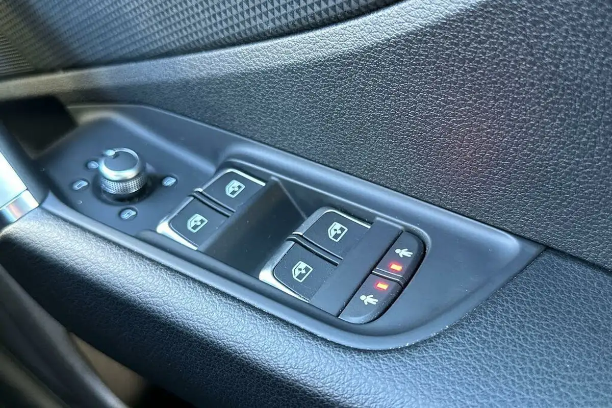 2021-audi-q2-15-35-tfsi-s-line-big-15