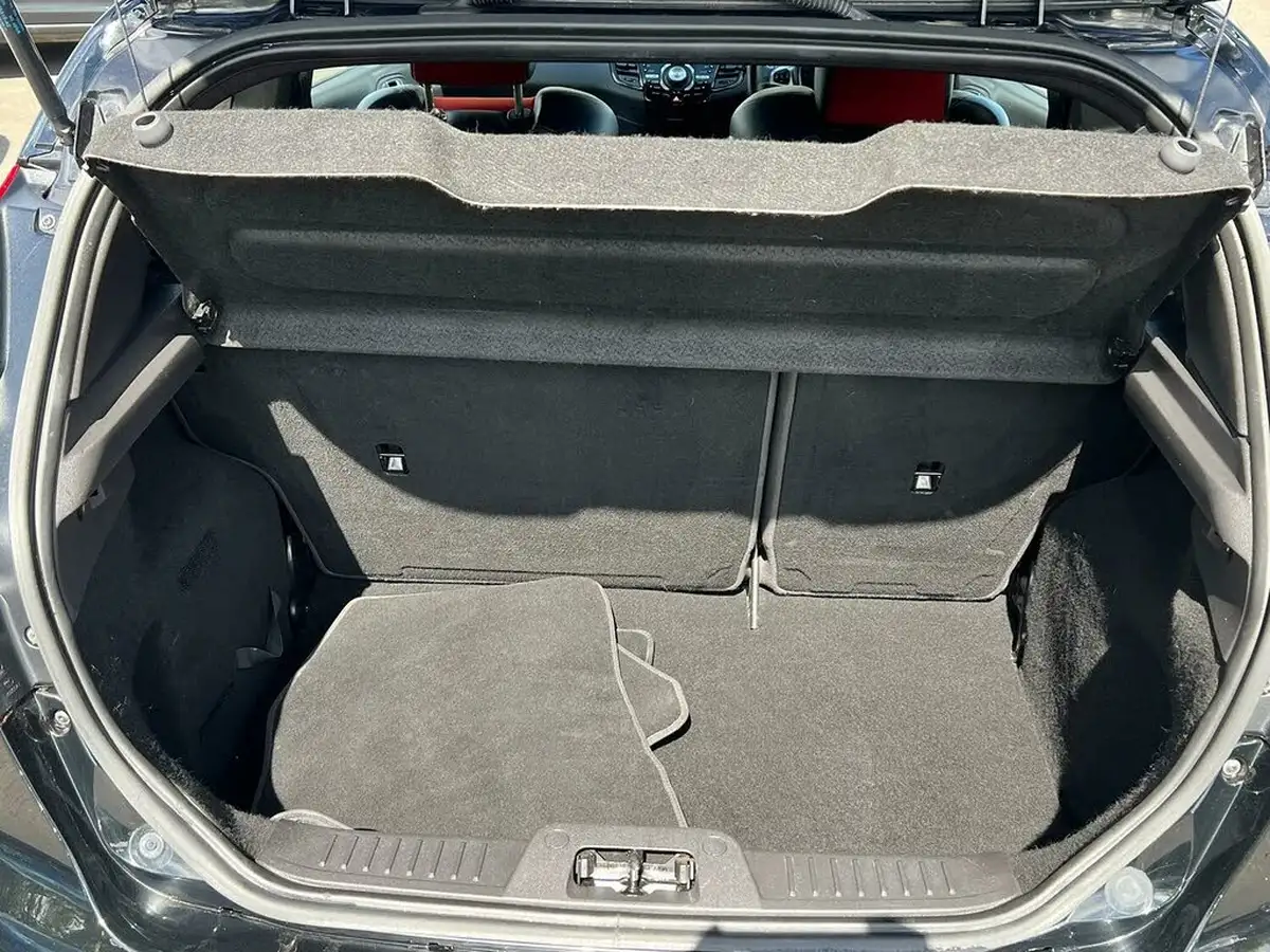 2014-ford-fiesta-16-st-3-big-30