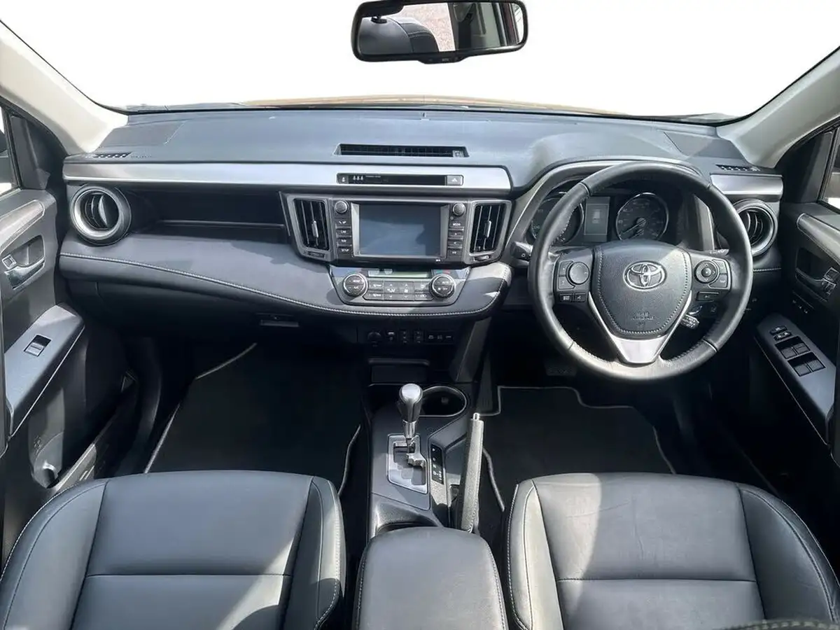 2017-toyota-rav4-25-vvt-i-excel-awd-tss-navi-big-11