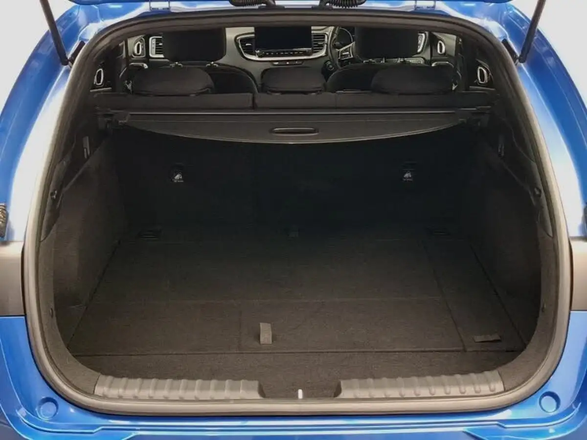 2022-kia-pro-ceed-15-t-gdi-gt-line-big-7
