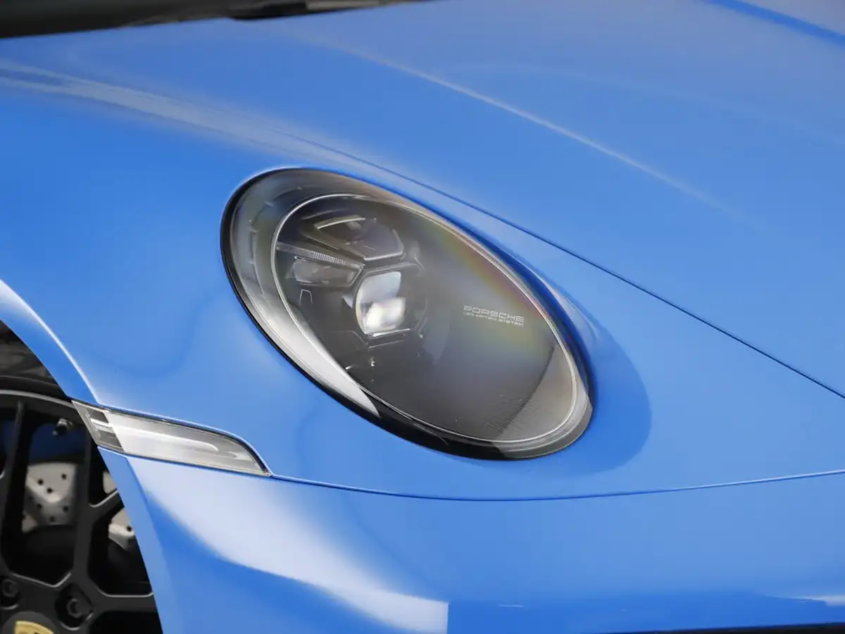 2021-porsche-911-30-targa-4s-big-29