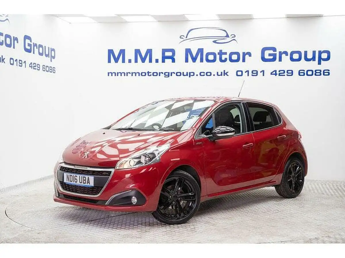 2016-peugeot-208-12-puretech-gt-line-5d-big-1
