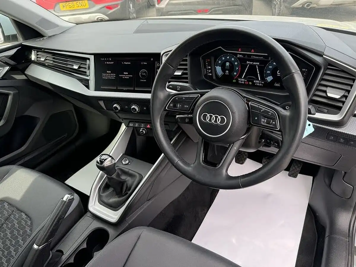 2022-audi-a1-10-30-tfsi-sport-big-35