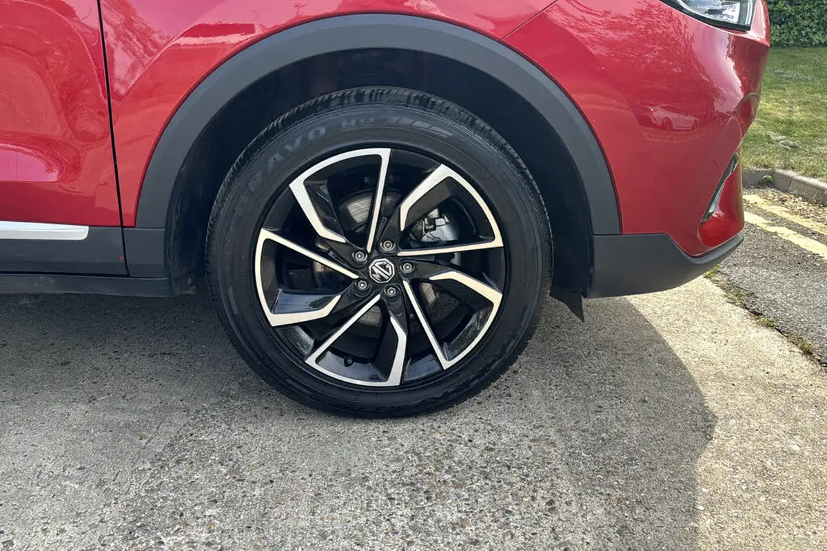 2024-mg-zs-suv-10t-gdi-exclusive-auto-big-32