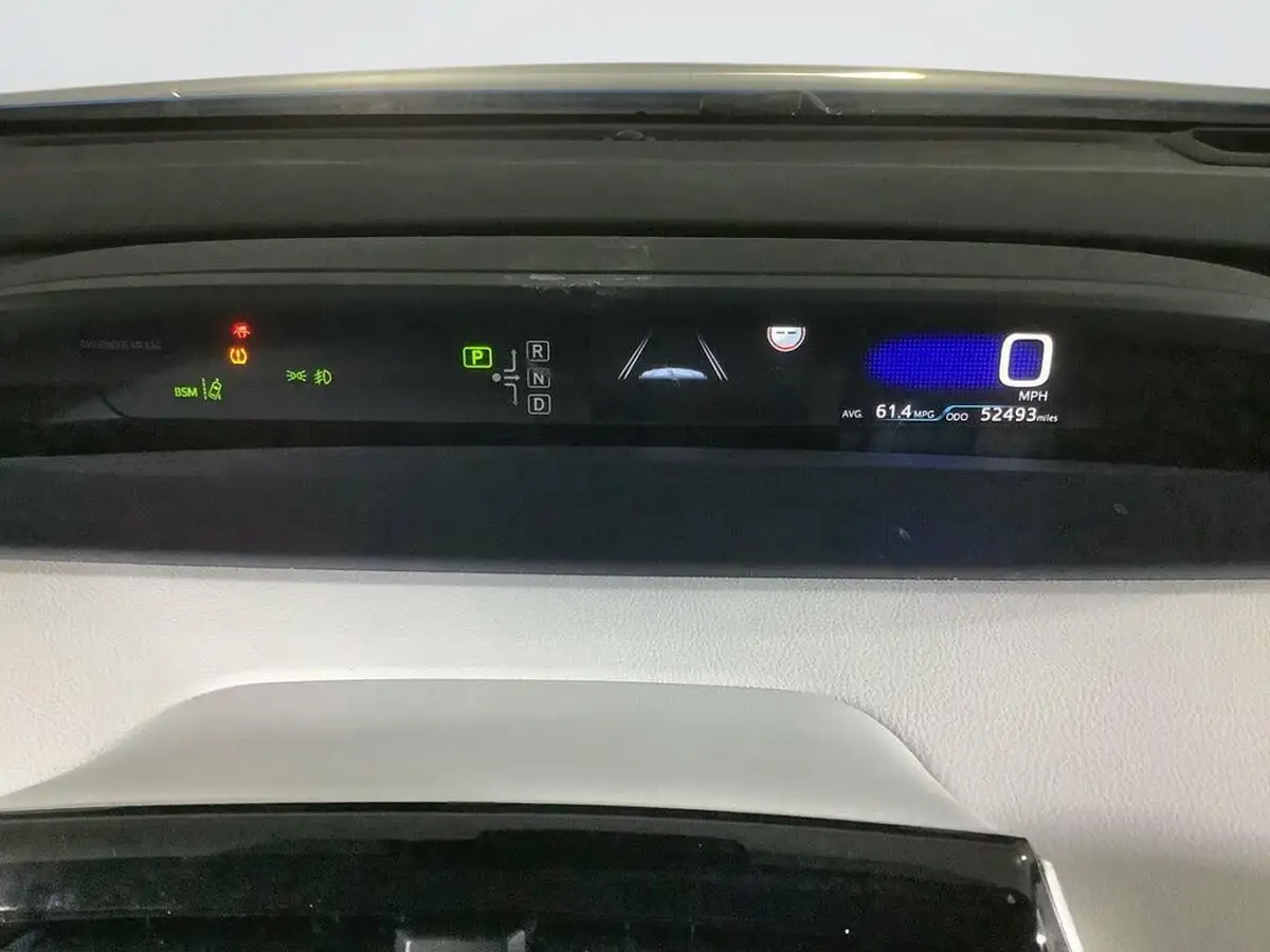 2022-toyota-prius-18-vvt-i-business-edition-big-19