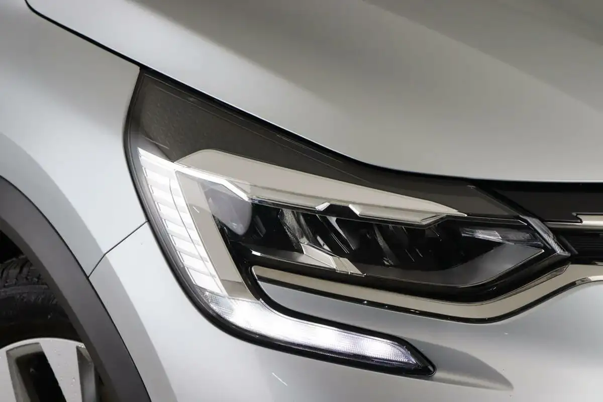 2020-renault-captur-13-tce-iconic-130bhp-big-8