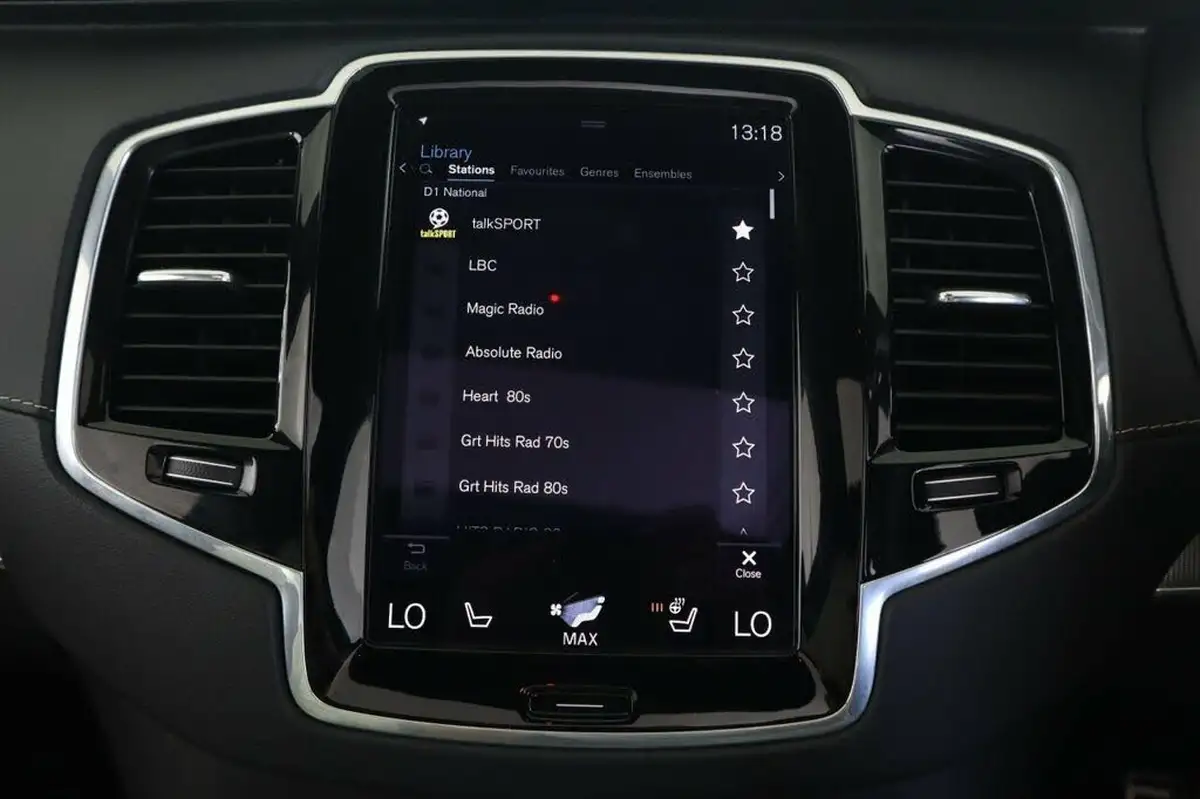 2019-volvo-xc90-20-t8-r-design-pro-390bhp-big-42