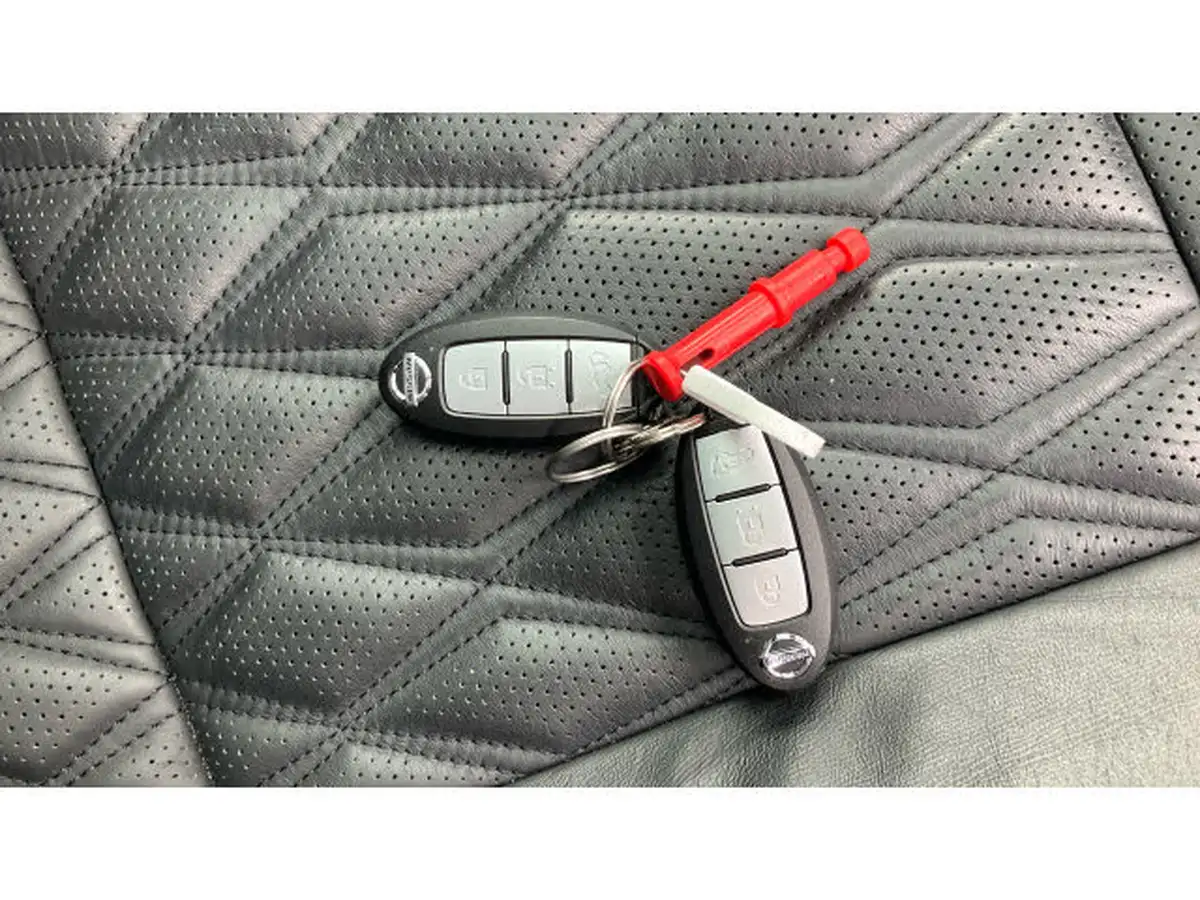 2021-nissan-qashqai-13-dig-t-tekna-big-19