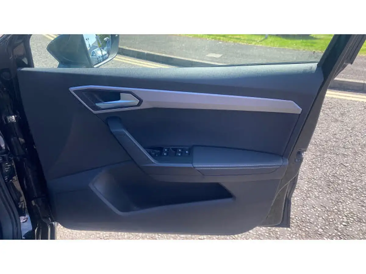 2021-seat-ibiza-10-tsi-xcellence-lux-110ps-big-18
