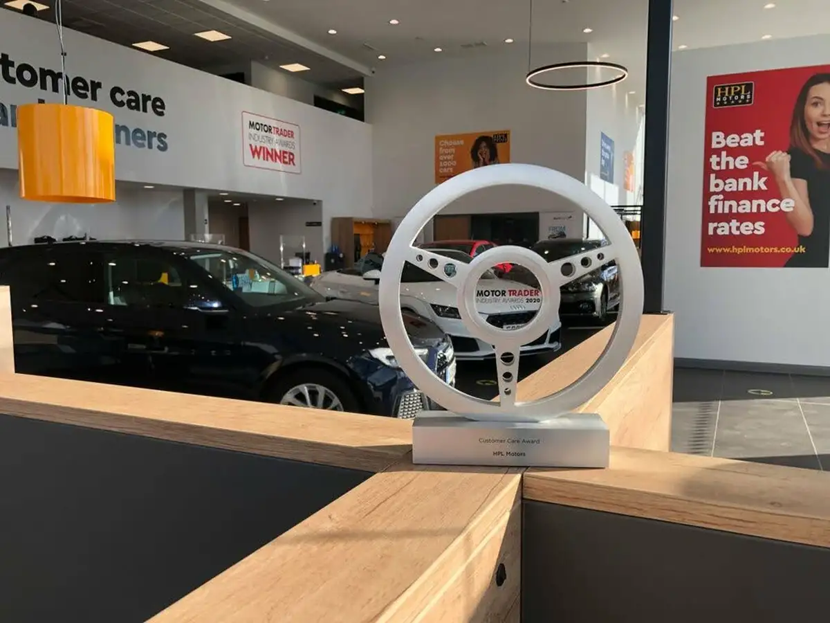 2022-citroen-c4-e-shine-big-7