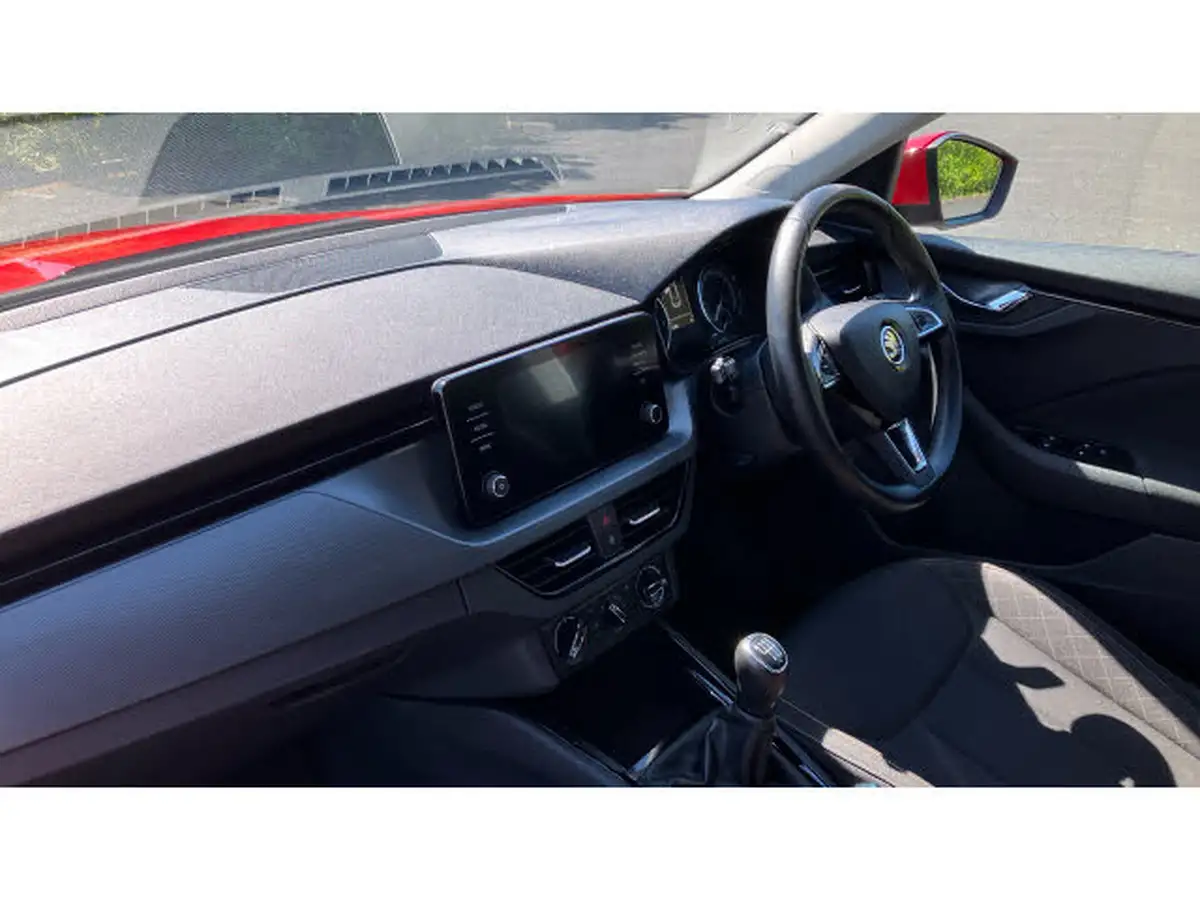 2020-skoda-kamiq-10-tsi-se-115ps-big-8