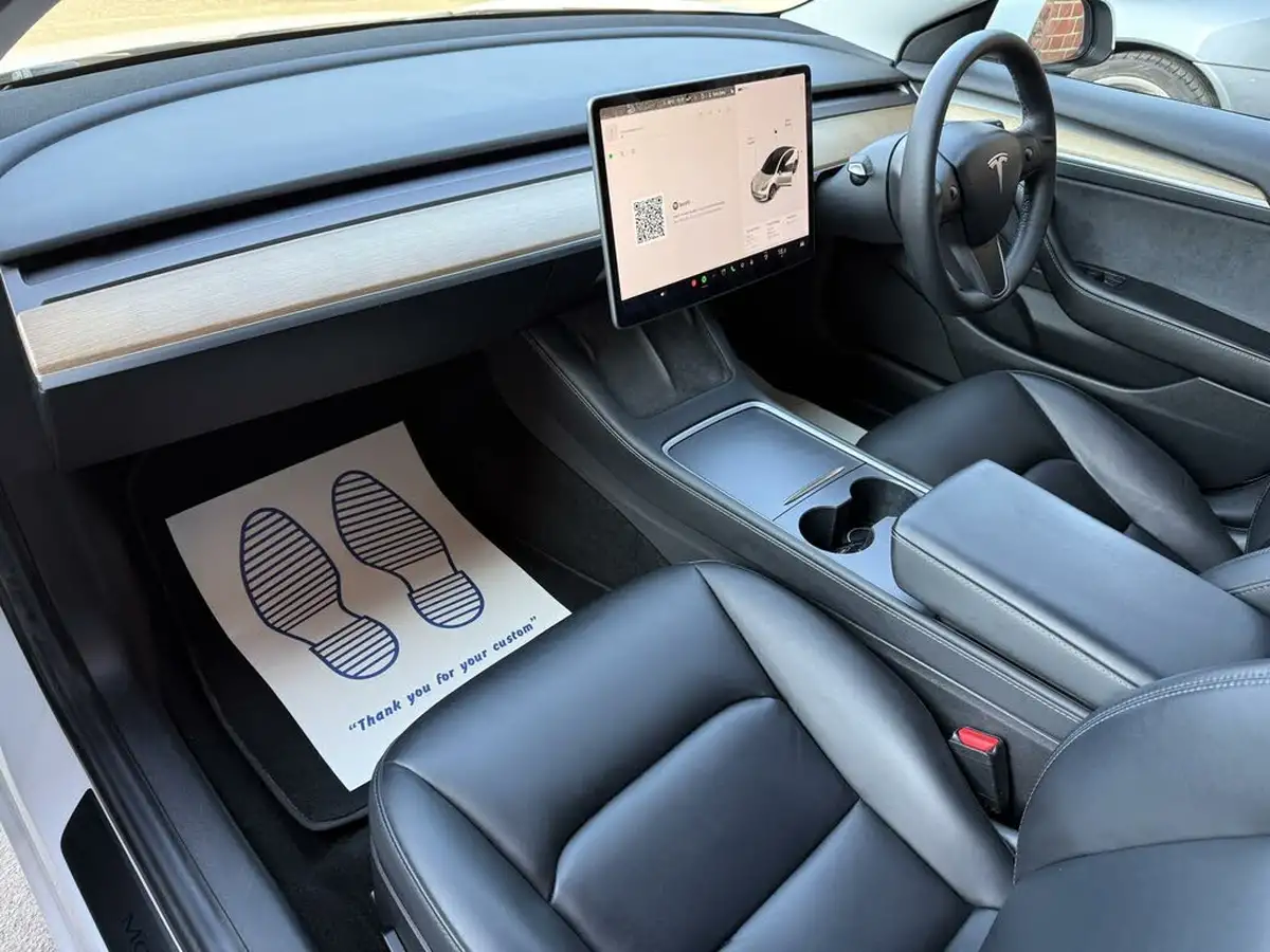 2021-tesla-model-3-e-standard-plus-big-8