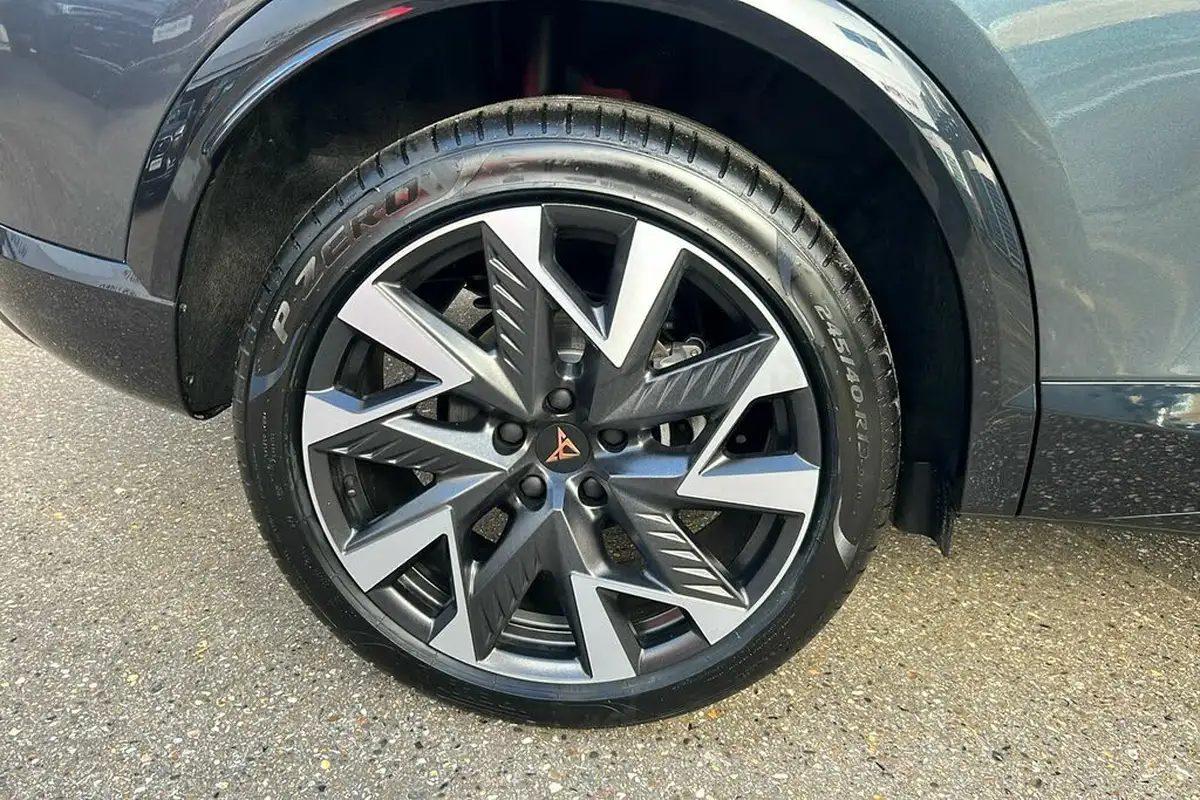 2024-cupra-formentor-15-etsi-v2-big-8