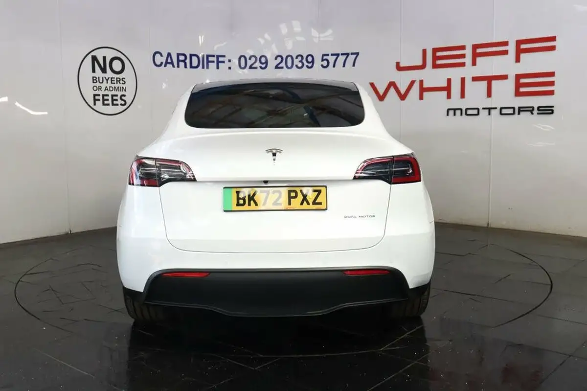 2022-tesla-model-y-e-long-range-big-3
