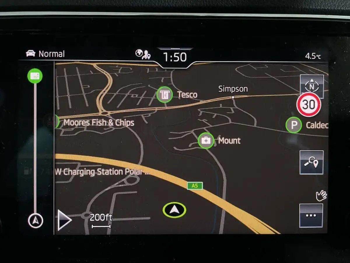 2022-skoda-superb-14-tsi-se-technology-218ps-hatchback-big-23